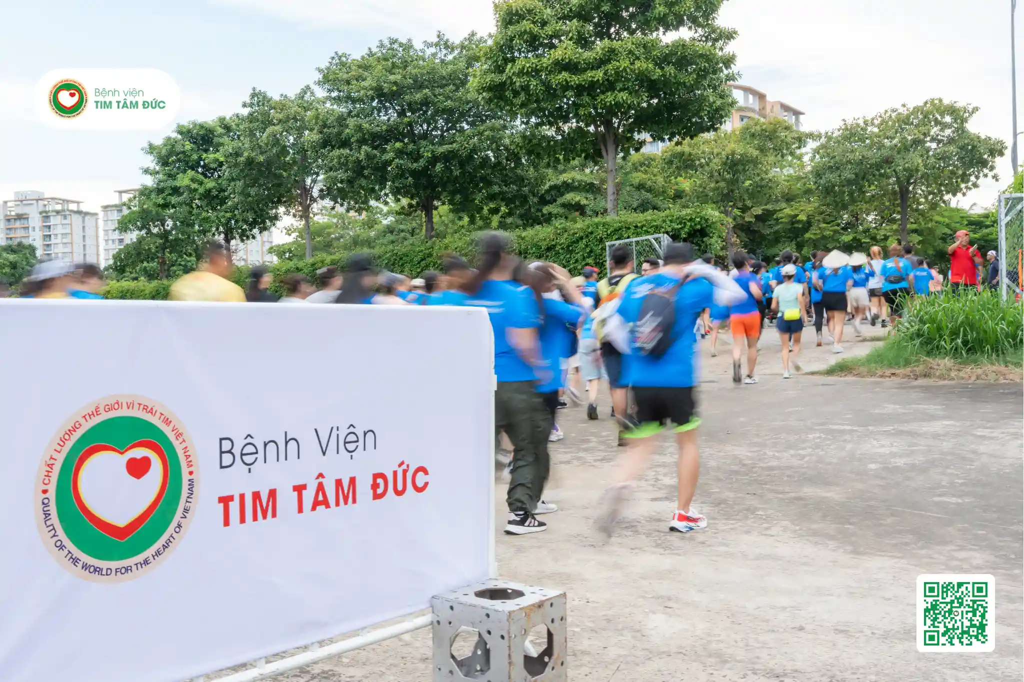 Đồng hành cùng runner không chỉ trên đường chạy