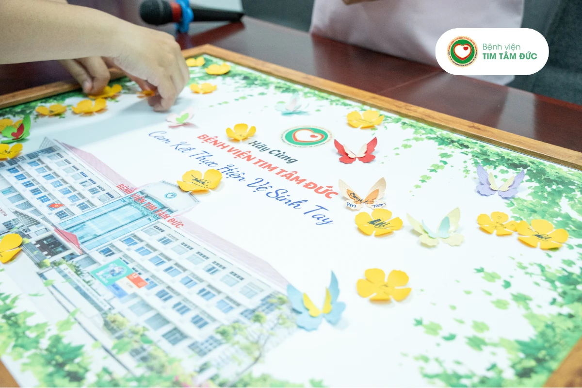 Vệ sinh tay 2025