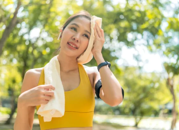 Tập thể dục mùa nắng nóng