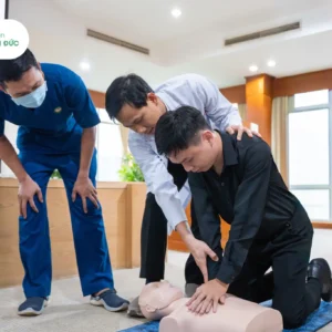 bac-si-tam-duc-dao-tao-cap-cuu-tim-phoi-cpr-8 Bác sĩ Tâm Đức đào tạo cấp cứu hồi sức tim phổi CPR
