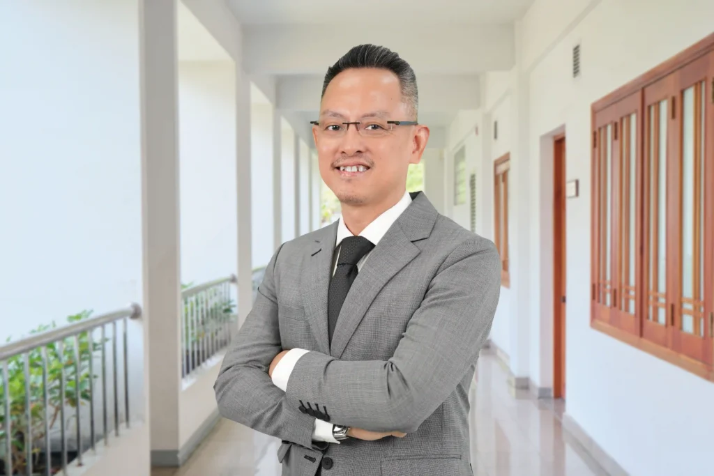 TS BS Đinh Đức Huy