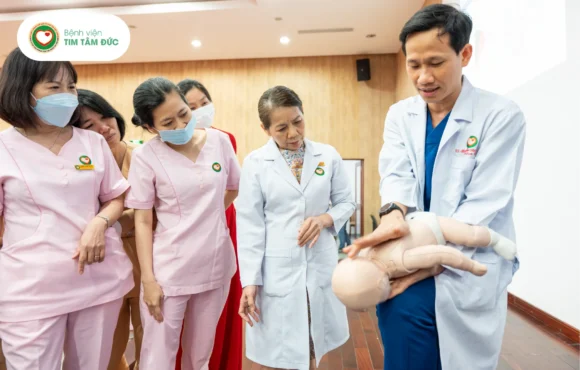 Hồi sinh tim phổi CPR