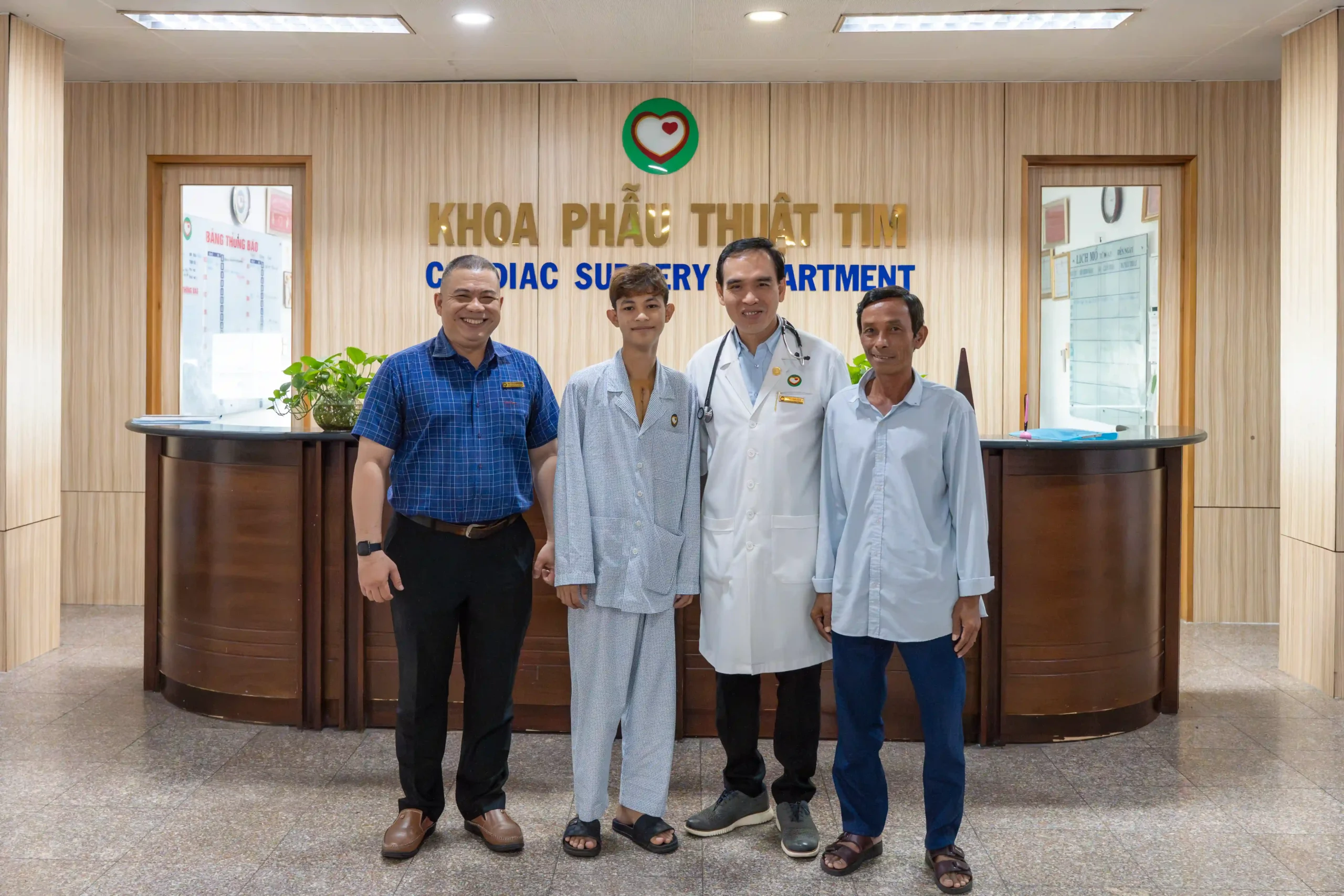 Phẫu thuật tim bẩm sinh