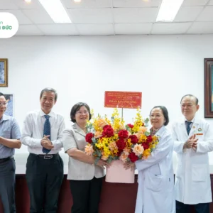 thanh-pho-chuc-mung-ngay-thay-thuoc-viet-nam-4 Lãnh đạo Thành phố Hồ Chí Minh chúc mừng và tri ân sự đóng góp của y bác sĩ Bệnh viện Tim Tâm Đức nhân Ngày Thầy thuốc Việt Nam