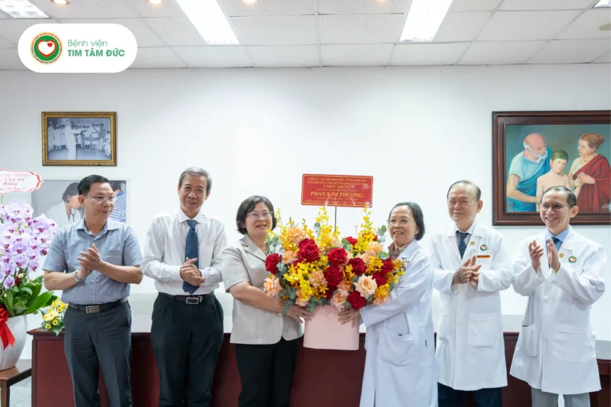 Lãnh đạo Thành phố Hồ Chí Minh chúc mừng và tri ân sự đóng góp của y bác sĩ Bệnh viện Tim Tâm Đức nhân Ngày Thầy thuốc Việt Nam